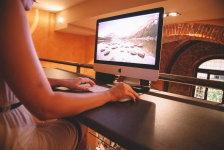 罗志祥近况被曝,生图脸僵又肿眼神犀利,直呼自己事业低谷是被黑(罗志祥近况2021)