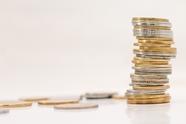 26万现金的友情见证：李冰冰与任泉的深厚情谊(25万现金真实图片)